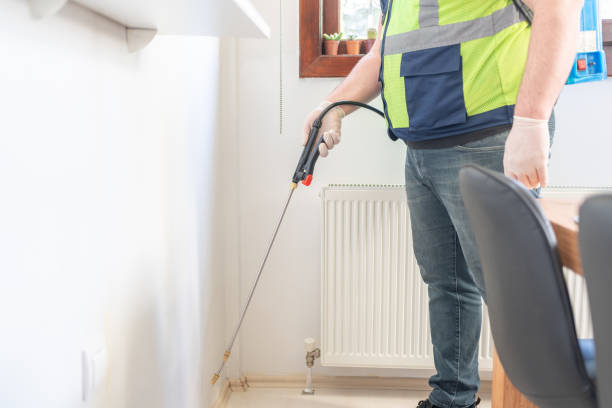Best Exterminator Services  in Camano, WA